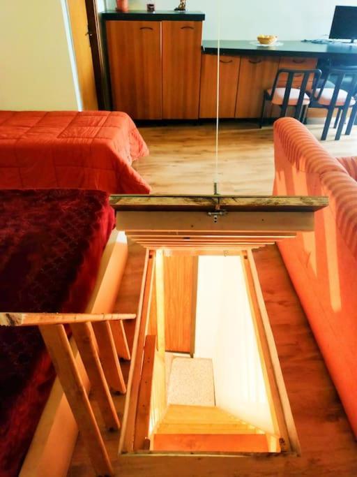 Lovely 1 Room Bedroom Loft, 20 Mins To Bgy Airport Pradalunga Extérieur photo